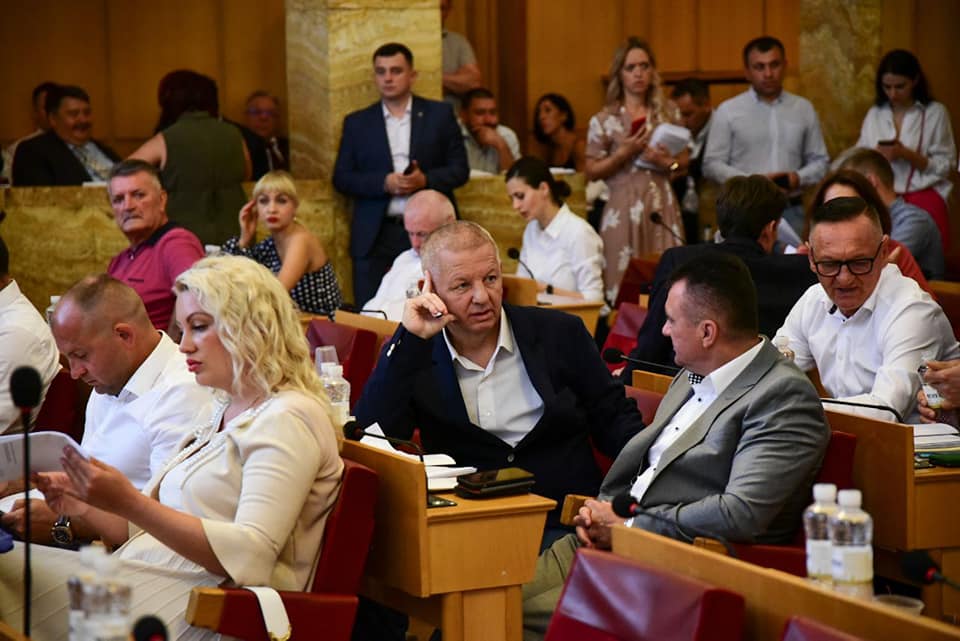 Menesztették a megyei tanács alelnökeit