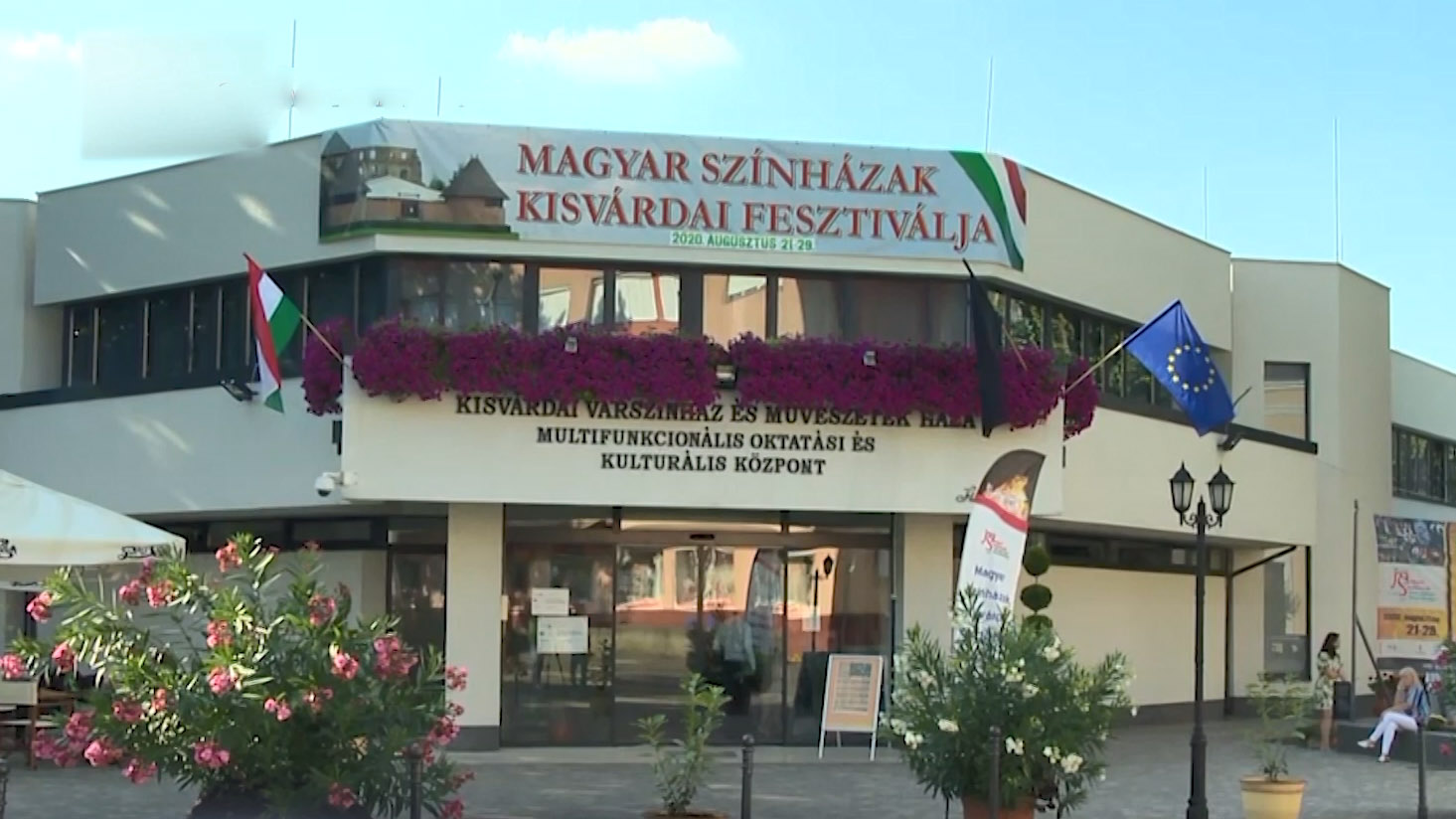 Закарпатський обласний угорський драматичний театр взяв участь у фестивалі угорських театрів у м. Кішварда