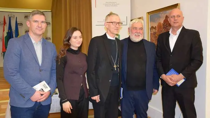 Előadás Esterházy János életéről a Munkácsy Mihály Magyar Házban – A szeretet és az igazság vértanúja